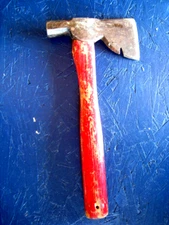 Vintage Pexto Catpenter Hatchet An Handle..nice