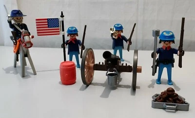 LOT PLAYMOBIL NORDISTE VINTAGE 1 AVEC CANON- 4 NORDISTES- CAVALIER-ARMES-BOULETS - Photo 1/4