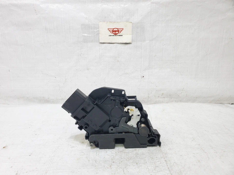 Оригинальный привод замка защелки передней правой пассажирской двери для Volvo XC70 2008-2016 годов выпуска - Изображение 4 из 4