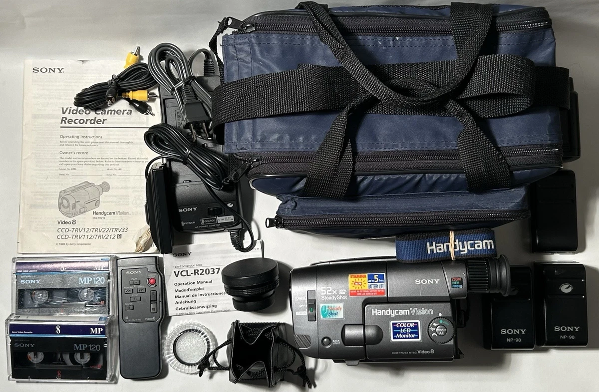 Sony Handycam Vision CCD-TRV33 NTSC Video8 8mm Video Camera