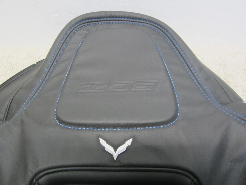 Chevrolet Corvette Z06 2015-2019 nueva cubierta de asiento del conductor OEM 84374197 #3D-2 Foto 2 de 3