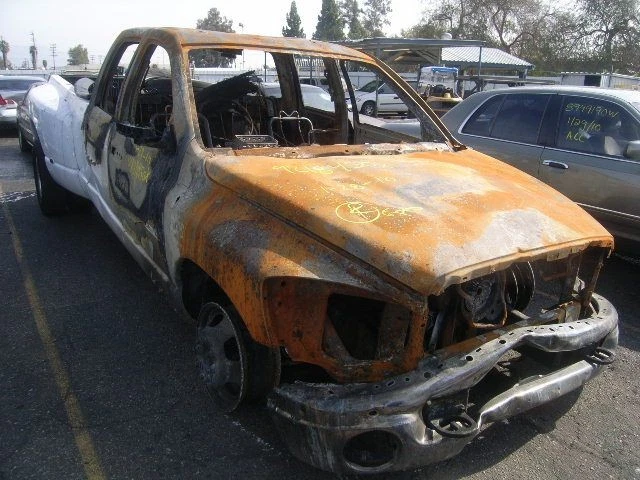 07 DODGE RAM 3500 PICAPE SUPORTE DE RODA SOBRESSALENTE 3756 - Imagem 2 de 4