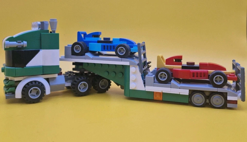 LEGO Creator 31113 Race Car Transporter, photo 1 of 4
