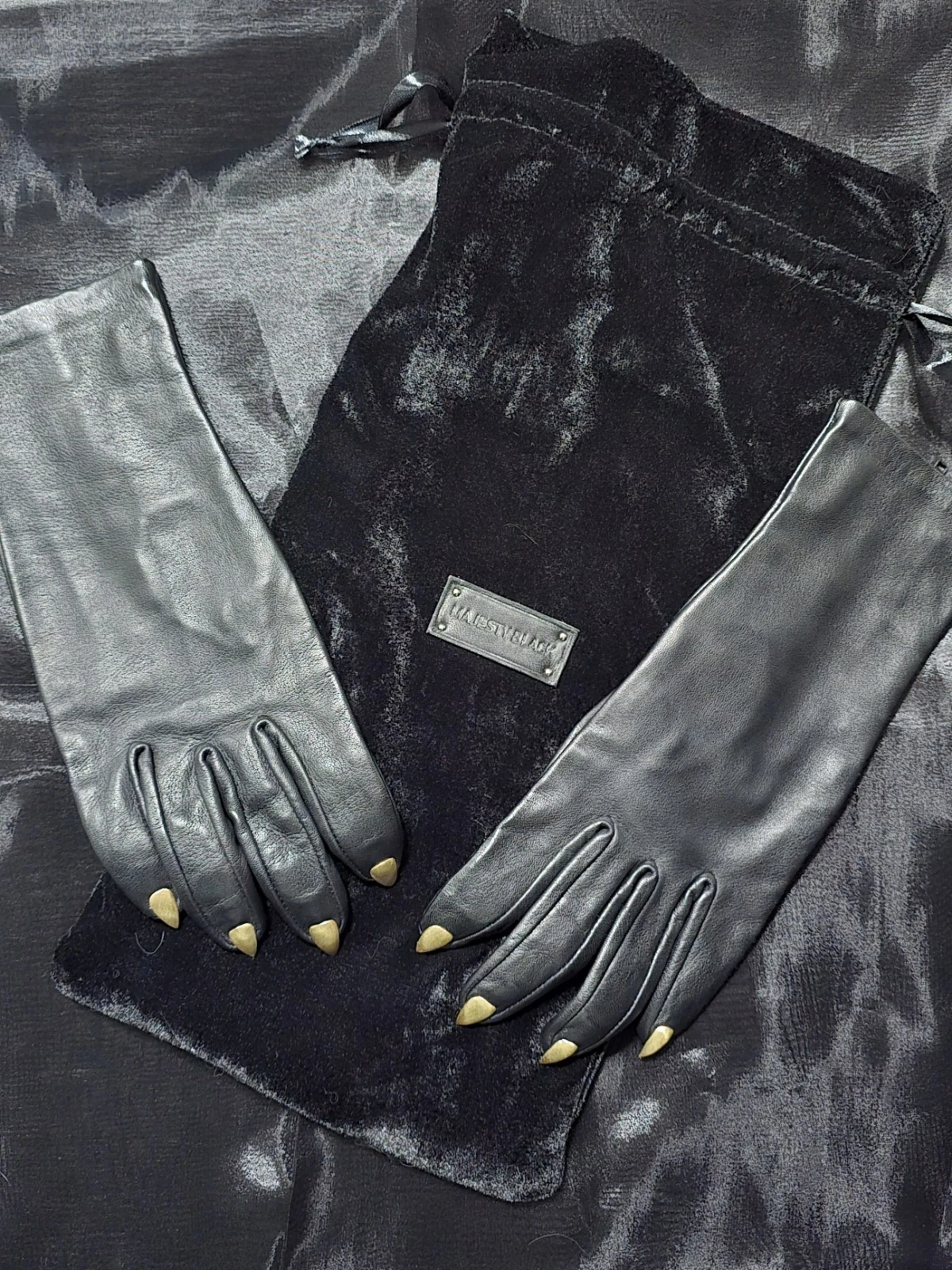 GHOST Band - Majesty Black - Mens Size 8.5 Terzo Nail Gloves
Opens in a new window or tab