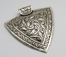 01 Piece Silver Pendant Ethnic Jewelry Handmade Engraved Tribal Pendant 6cm Long