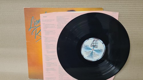 Lionel Richie Lionel Richie Lyric Sheet Gatefold LP Album Vinyl Record - VG+/VG+ - Picture 5 of 5