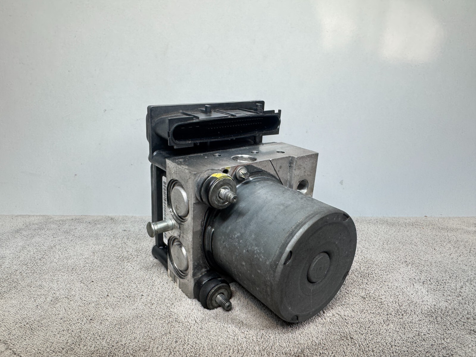 05-07 Maserati Quattroporte M139 ABS Anti Lock Brake Pump Module OEM 216331 61k