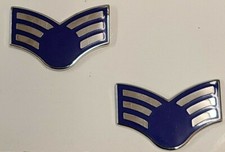 USAF SENIOR AIRMAN SRA METAL CHEVRON RANGO COLLAR INSIGNIA -OBSOLETO-1 PAR