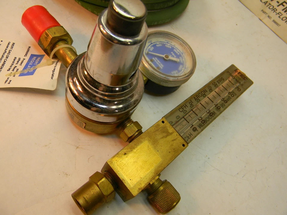 Caudalímetro regulador L-Tec R-27-FM-580 con manguera e instrucciones. Foto 2 de 4