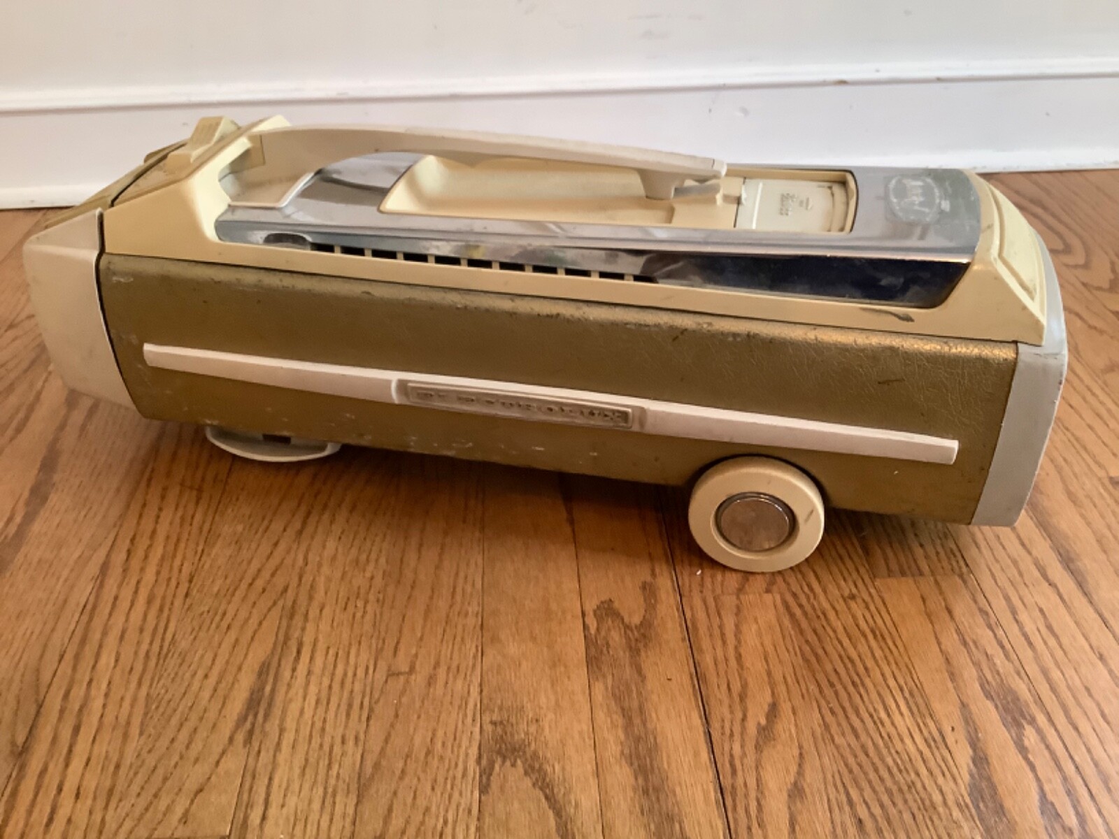 Electrolux Super J Canister Vacuum Model 1401 Base Unit Only Jubilee Gold tested eBay