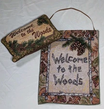 Small Decorative Throw Pillow & Tapestry Welcome To The Woods.