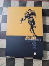 Judge Dredd: The Complete Case Files 02 by John Wagner (English) Paperback Book