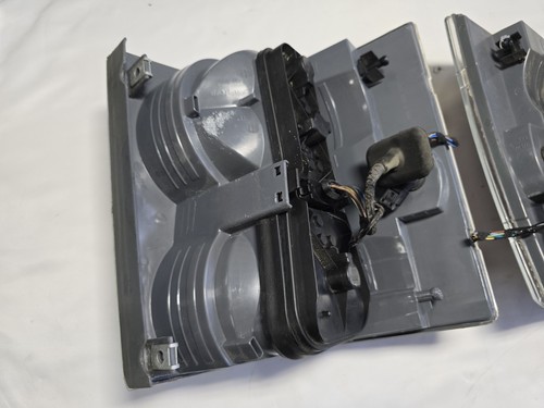 2006 - 2009 Land Rover Range Rover HSE Rear Smoked Tail Light Assemblys - Picture 9 of 9