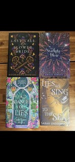 FairyLoot / illumicrate 4 Book Bundle Sprayed Edges Signed Romantasy BookTok