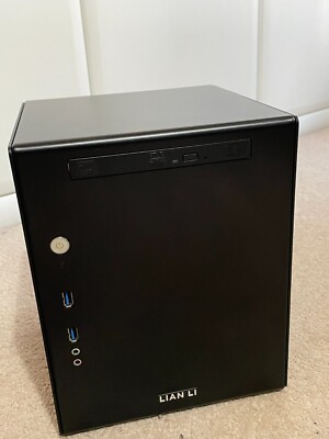 Custom Built PC schwarz, Intel i3-2100, 8GB RAM, Mini-ITX Hülle