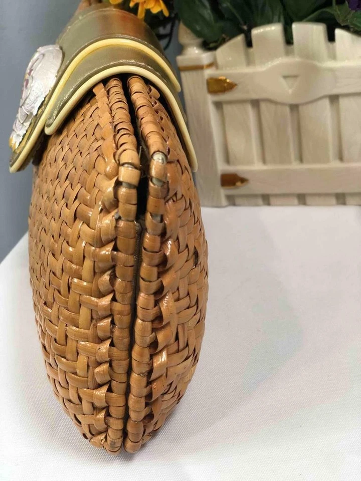 Embreagem de palha RAFE New York Elephant tecido natural tom dourado - Imagem 3 de 4