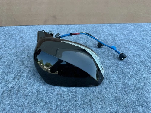 INFINITI Q60 17-22 OEM RIGHT PASSENGER DOOR MIRROR W CAMERA & SIGNAL LIGHT BLACK