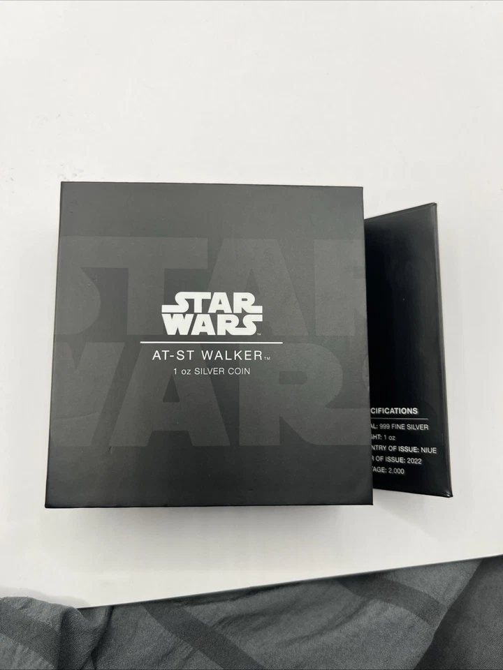 Moneda de plata Star Wars At-At Walker 2022 1 oz Foto 2 de 4