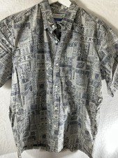 Makapuu Men's Hawaiian Shirt Large Made in Hawaii Reverse Print Floral Free Ship