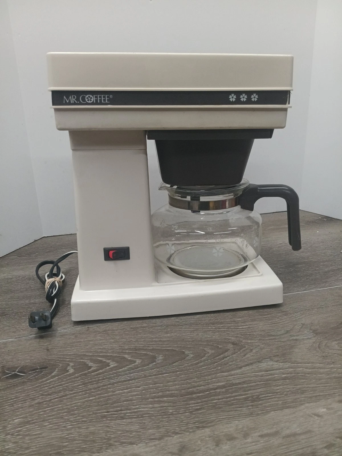 Vintage Mr Coffee 10 Cup Automatic Drip Coffee Maker Original Carafe Model CM-10