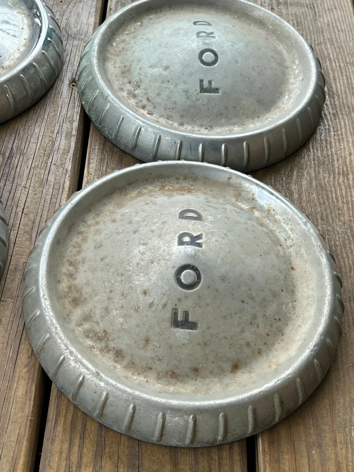 Juego de 4 cubiertas tapacubos tapacubos tapacubos tapacubos neumático 9" de colección Fomoco Ford Falcon Ranchero Foto 4 de 4