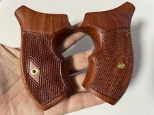 New Bantam Handle Grip For S&W, K/L Frame Round Butt Checker Hardwood Craft