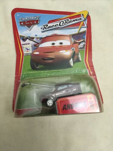Maldito Agricultura interior Coche de juguete fundido a presión de Disney Pixar Cars película Andrea  Race O Rama 27084724127 | eBay