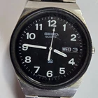 Vintage Seiko SQ quartz watch - black dial - 8223-7049 *PARTS OR REPAIR ONLY*