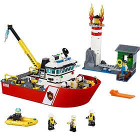 LEGO 60109 City Fire Boat - Brand New - Slight Damaged Box (See Pictures)