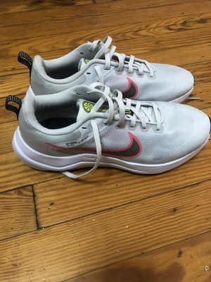 Nike Downshifter Women's Size 9.5 Shoes