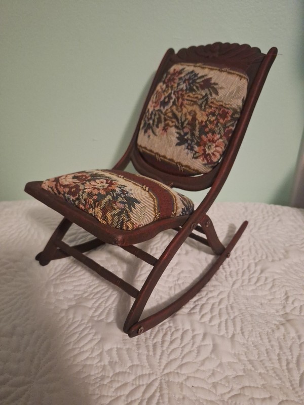 Vintage Folding Rocking Chair Tapestry Fabric Pin Cushion