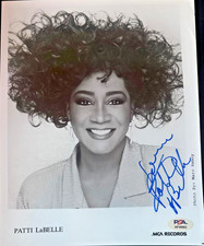 PATTI LABELLE SIGNED 8X10 PHOTO THE GODMOTHER OF SOUL LADY MARMALADE PSA COA B