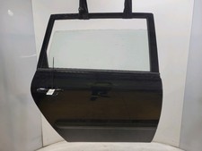 Porte arrière et accessoires Toyota AVENSIS
