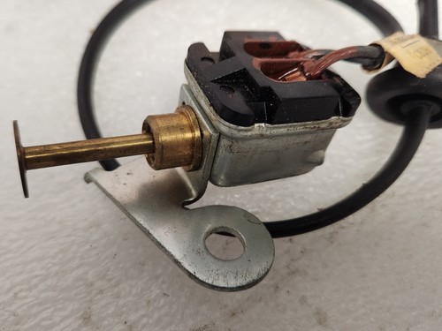 NOS 1966-68 FAIRLANE GT 66-67 COMET 68 TORINO 3 SPEED TRANS BACK UP LIGHT SWITCH - Picture 5 of 14