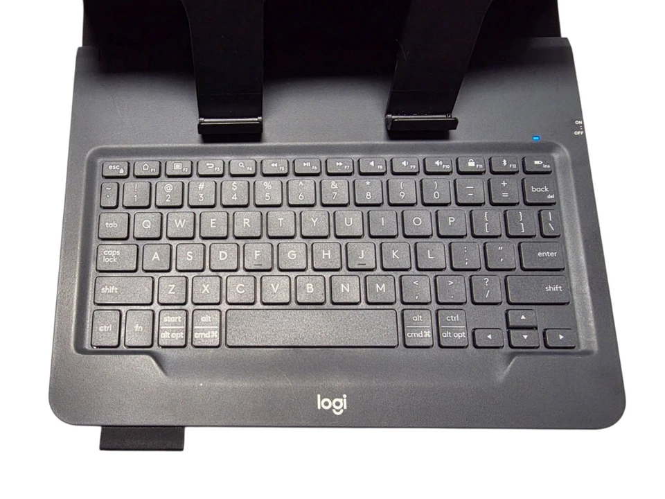 Logitech Universal Folio Keyboard Case for Tablet - Image 3 of 4