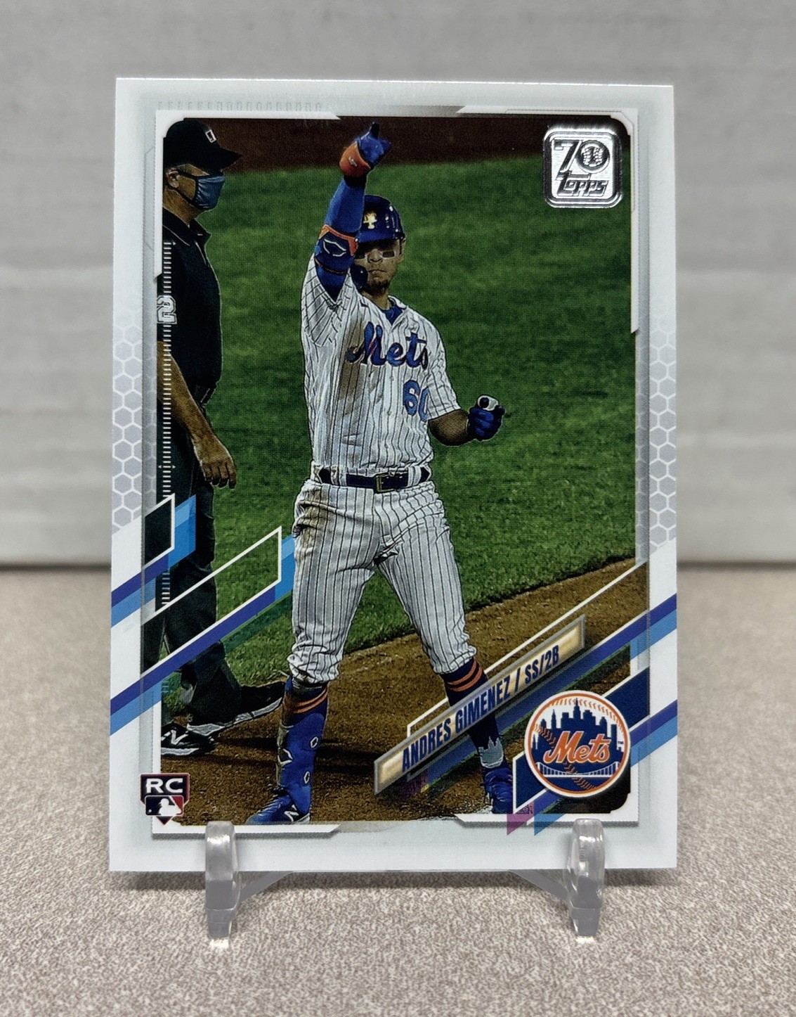 Andres Gimenez 2021 Topps #53 SP Standing on Base RC Image Variation Short Print