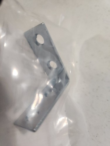 Lot de 10 entretoises d'angle régiment 1-1/2" x 5/8" en boîte zinc avec vis pièce #0129758 - Photo 3/3