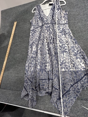 Just Taylor Dress 12 Floral Blue Lace Overlay White Lined Zip Boho Cottagecore - Picture 11 of 13