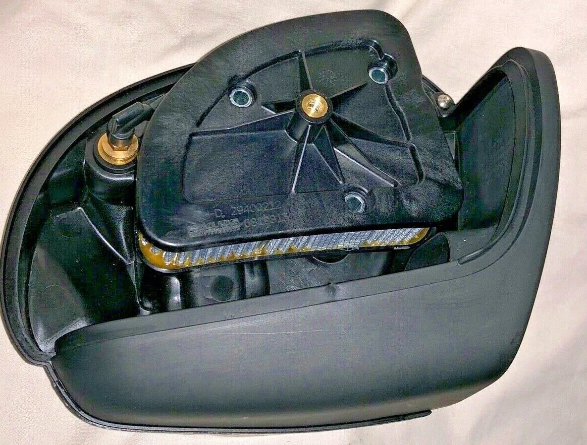Genuine Harley-Davidson Air Cleaner MilwaukeeEight P/N 29000121 