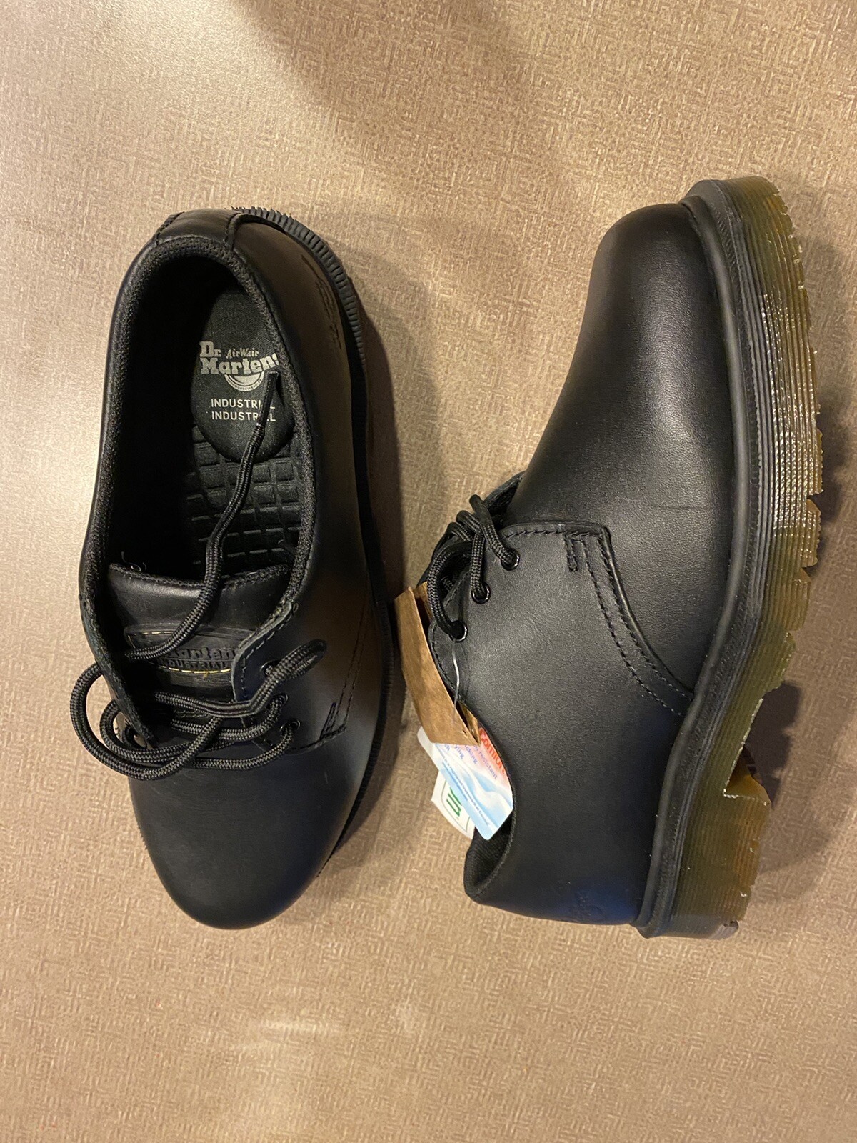 mono 1461 slip resistant