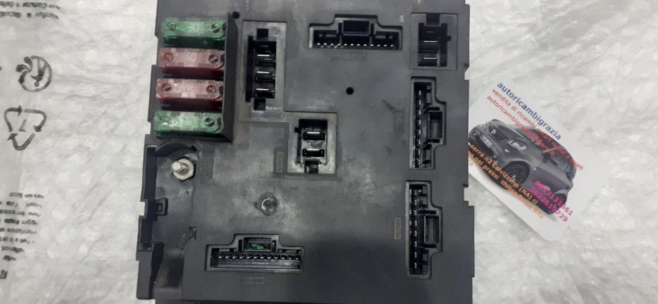 SMART CAR 450 & 452 ROADSTER 2003-2007 - SCATOLA FUSIBILI UNITÀ SAM 0011868V006 - Immagine 3 di 3