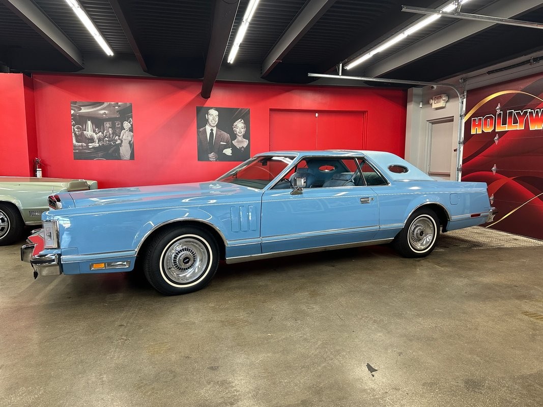 1979 Lincoln Mark V for sale in West Babylon New York