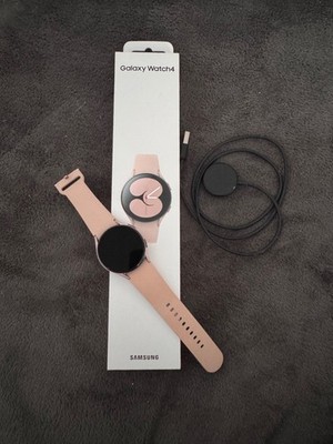 Samsung Galaxy Watch4 SM-R860 40mm Aluminiumgehäuse mit Sport Band - Pink...