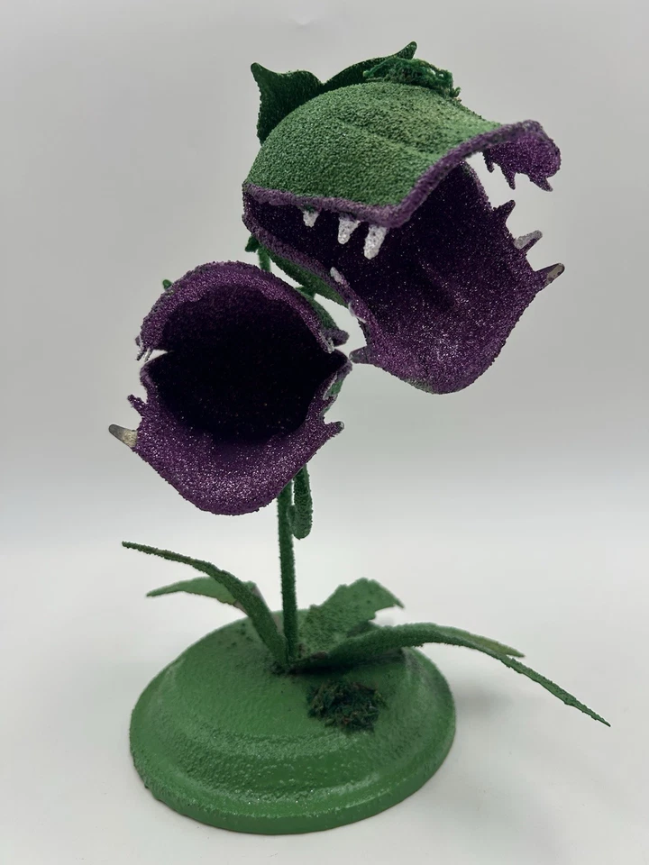 Michaels 12” Verde Venus Mosca Trampa Acento de Mesa por Ashland Decoración de Halloween Foto 2 de 4