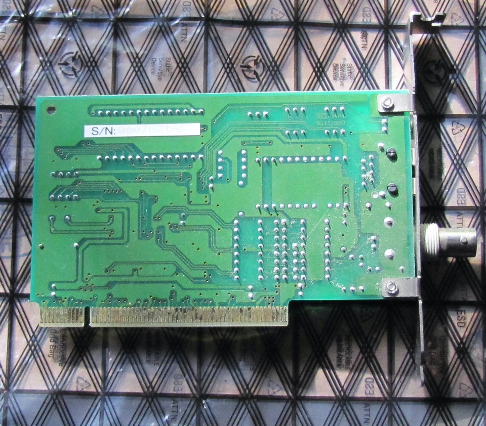 WINBOND W89C940 PCI ThinNet 10Base2 RJ45 Ethernet Adapter Card - Image 3 of 3