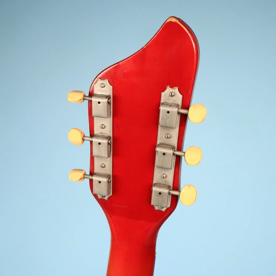 Guitarra eléctrica Supro Croydon 1965 roja modelo S666 Foto 3 de 4