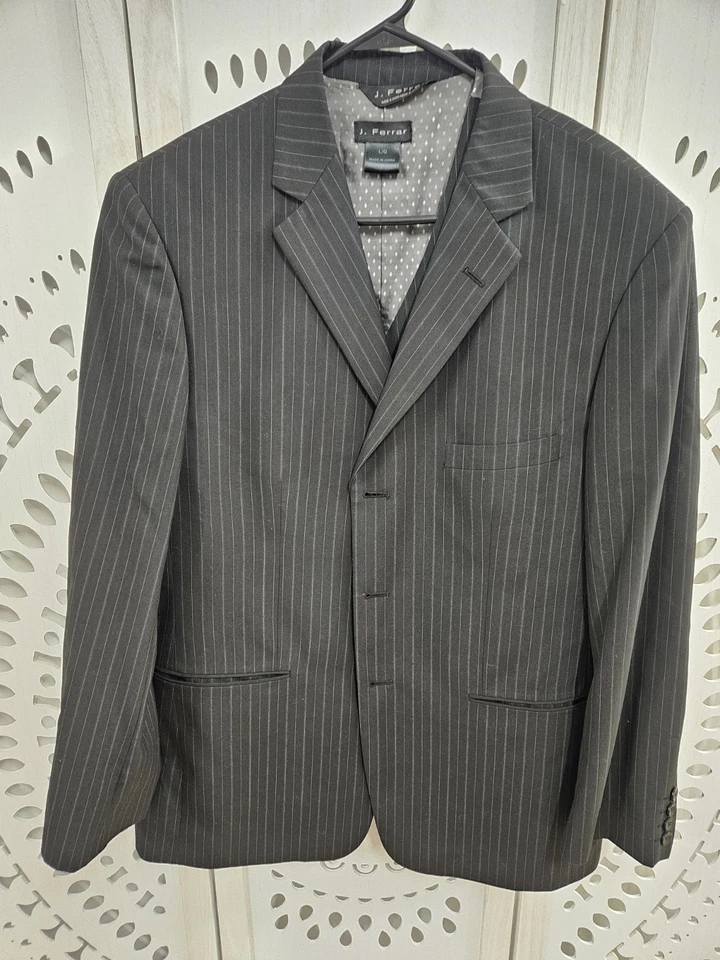 J Ferrar Mens Black Pinstripe Suit Jacket And Matching Suit Vest Size 44R - Image 2 of 4