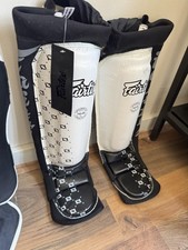 These Are Fairtex SP5 Competition Muay Thai Shin Guards Size Medium