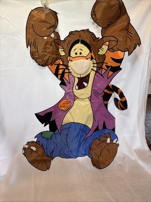 DISNEY WINNIE POOH TIGGER HALLOWEEN WEREWOLF WINDSCULPT APPLIQUE LARGE YARD FLAG