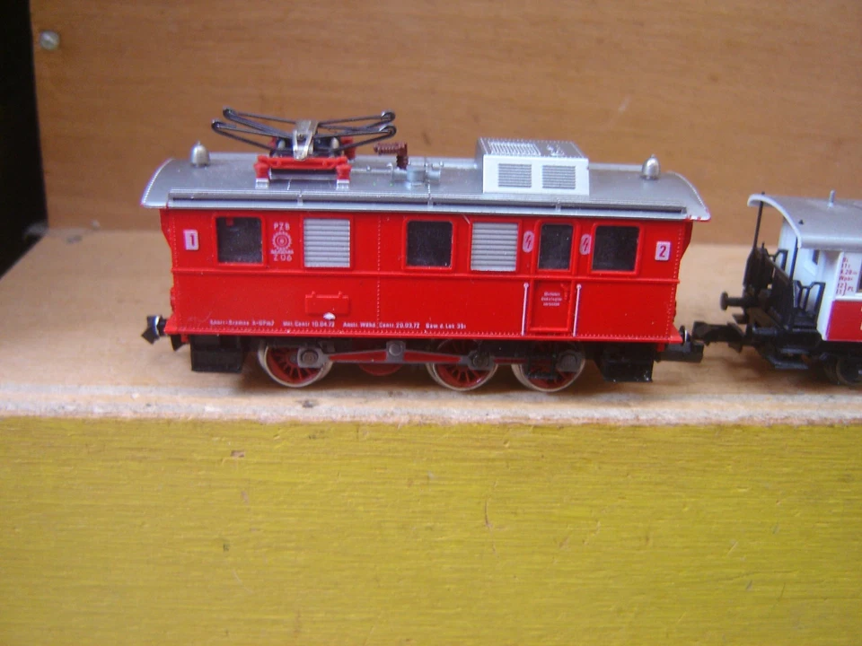 Fleischmann N Zahnradbahn mit 5 Wagen im Set "Gebraucht"(182) - Bild 3 von 4